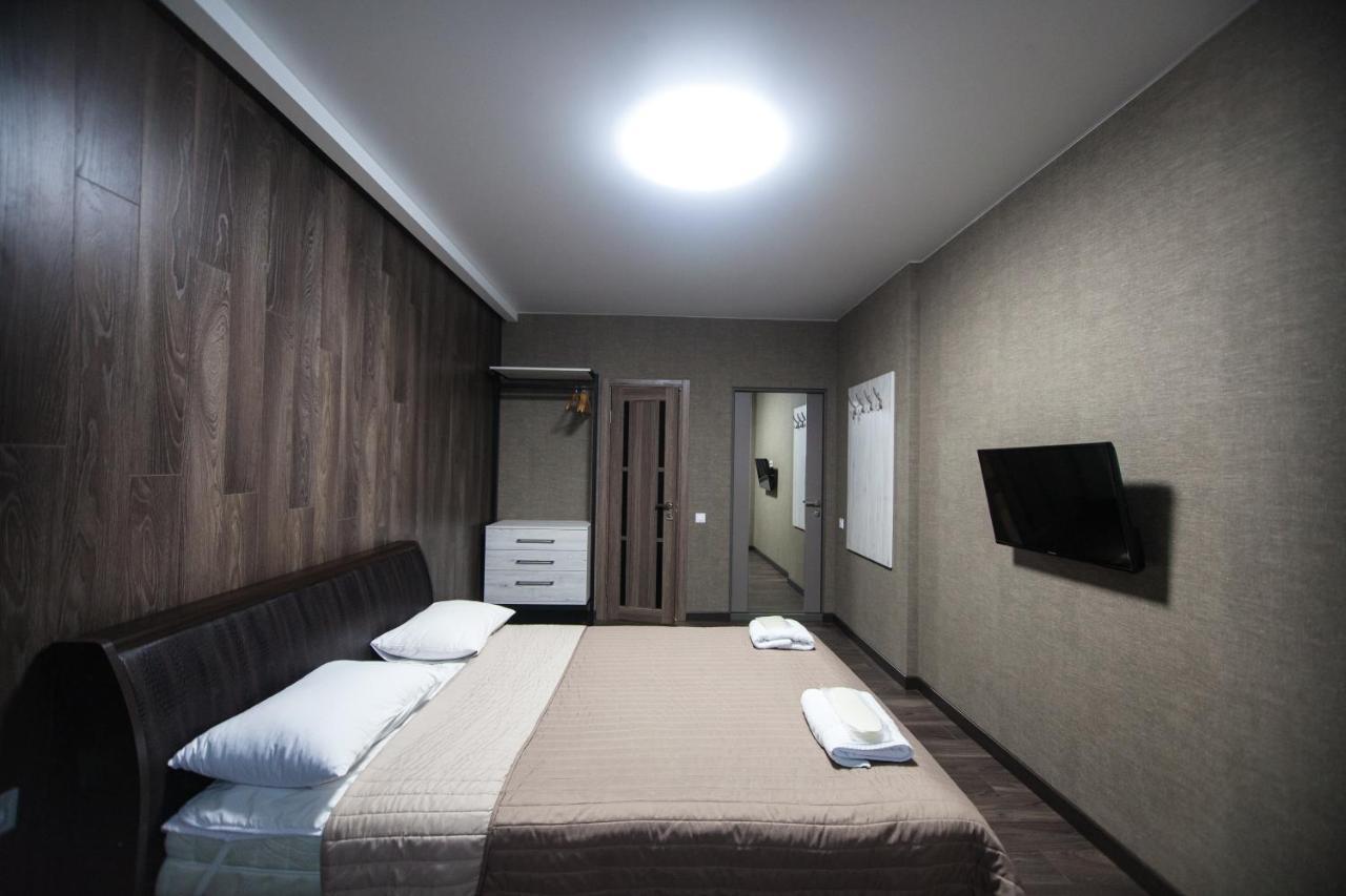 Solo Apartment Kamenskaya Kiew Exterior foto