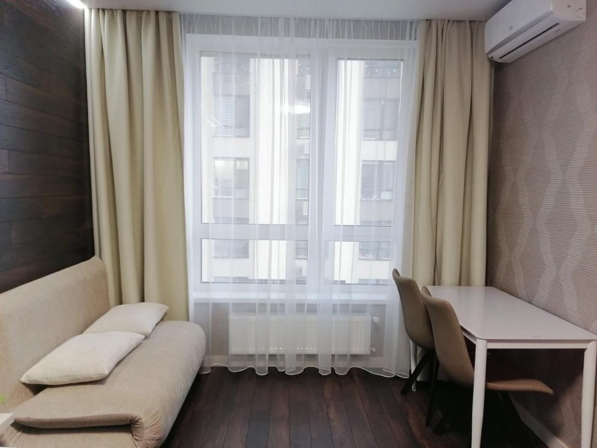 Solo Apartment Kamenskaya Kiew Exterior foto